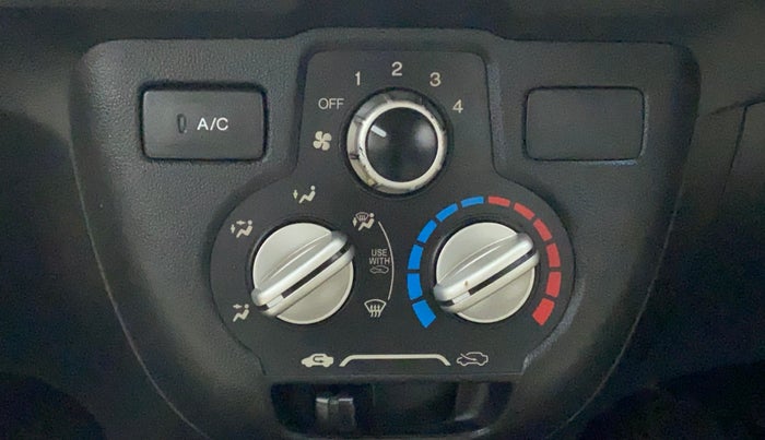 2015 Honda Amaze 1.2L I-VTEC S, Petrol, Manual, 1,08,107 km, AC Unit - Main switch light not functional