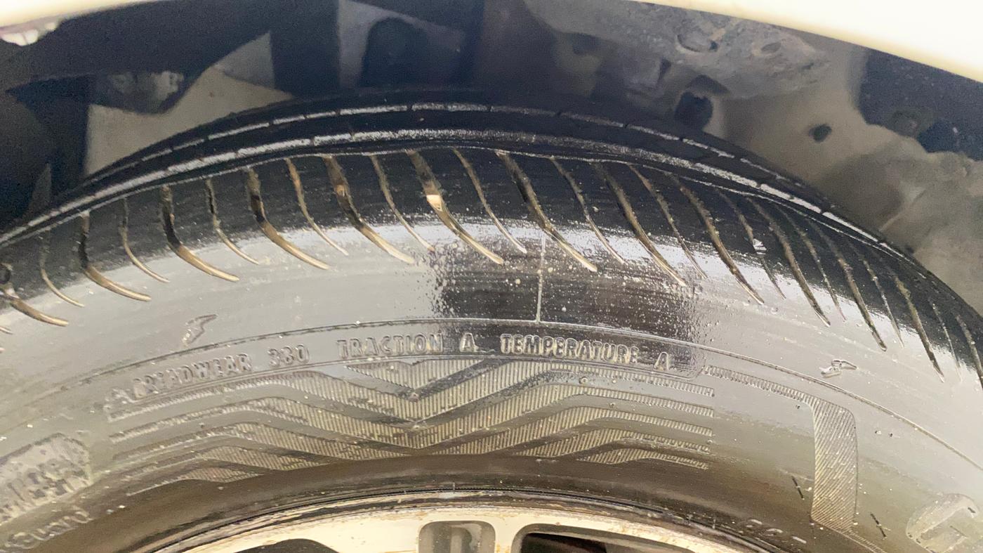 2019 Honda City 1.5L I-DTEC SV, Diesel, Manual, 1,09,144 km, Left Front Tyre Tread