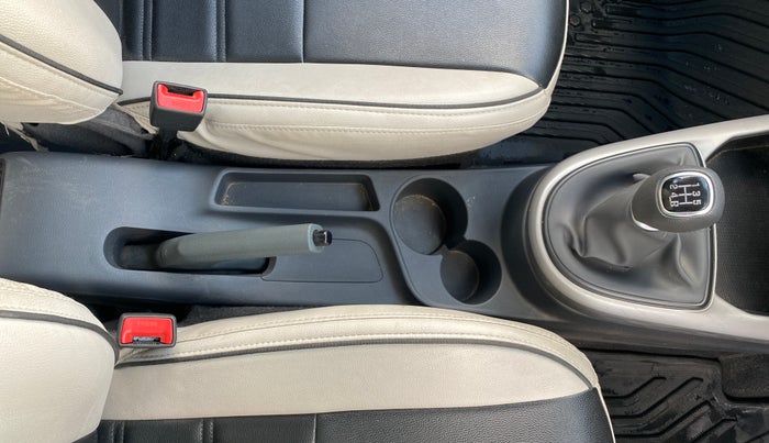 2024 Hyundai GRAND I10 NIOS SPORTZ 1.2 KAPPA VTVT, Petrol, Manual, 13,218 km, Gear Lever