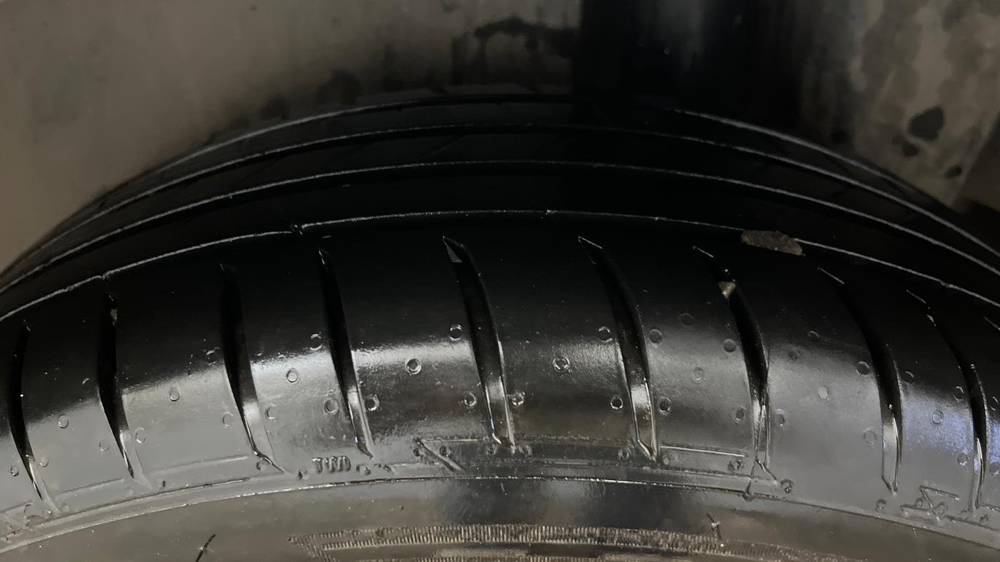 2018 Maruti Ciaz ALPHA 1.4 PETROL, Petrol, Manual, 98,644 km, Left Rear Tyre Tread
