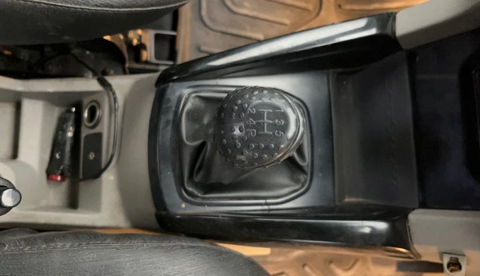 2016 Ford Ecosport TREND 1.5L PETROL, CNG, Manual, 51,320 km, Gear Lever