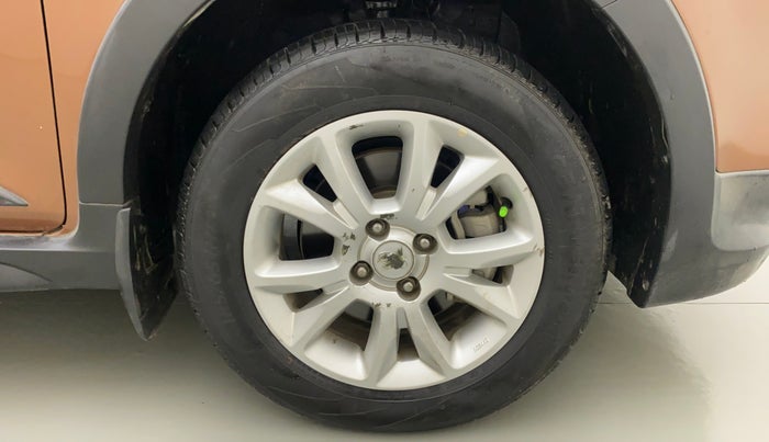 2015 Hyundai i20 Active 1.2 BASE, Petrol, Manual, 56,220 km, Right Front Wheel