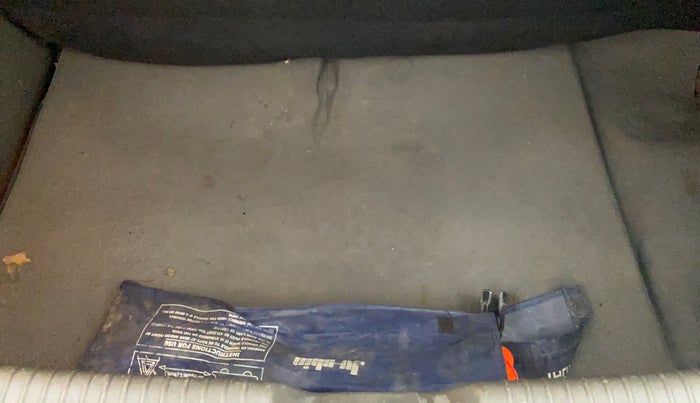 2012 Hyundai i10 SPORTZ 1.2, Petrol, Manual, 71,232 km, Boot Inside