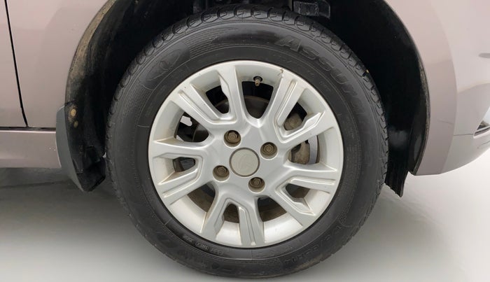 2018 Tata Tiago XZA PETROL, Petrol, Automatic, 34,813 km, Right Front Wheel