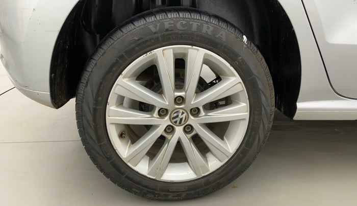 2014 Volkswagen Polo HIGHLINE1.2L PETROL, Petrol, Manual, 93,486 km, Right Rear Wheel