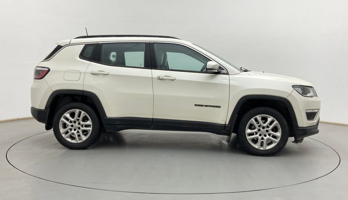 2017 Jeep Compass LIMITED 2.0 DIESEL 4X4, Diesel, Manual, 97,146 km, Right Side View