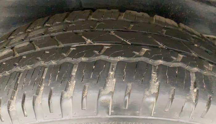 2019 Toyota Fortuner 2.7 4X2 AT, Petrol, Automatic, 46,567 km, Left Rear Tyre Tread