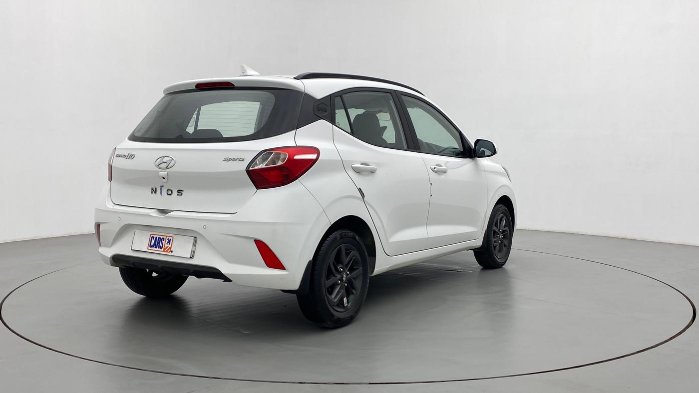 2021 Hyundai GRAND I10 NIOS SPORTZ 1.2 KAPPA VTVT, Petrol, Manual, 25,909 km, Right Back Diagonal