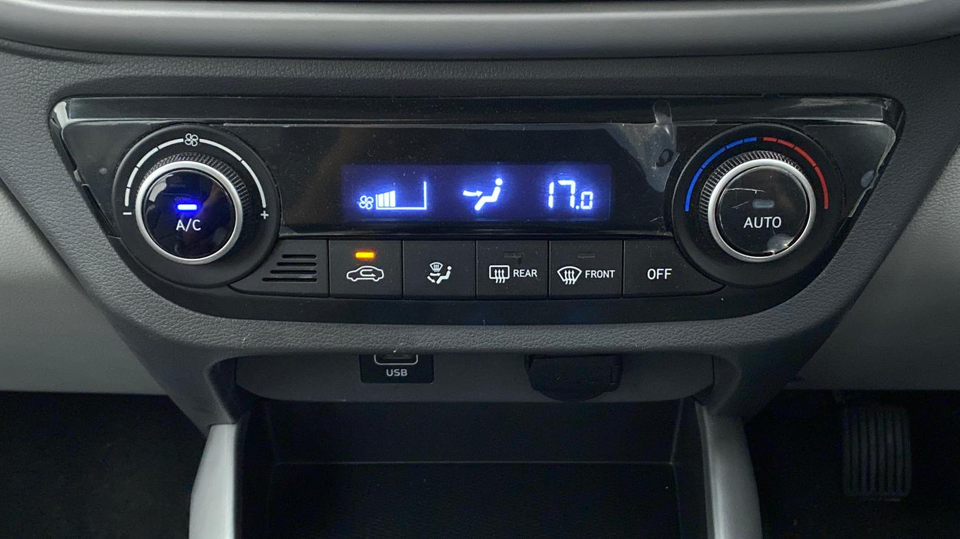 2021 Hyundai GRAND I10 NIOS SPORTZ 1.2 KAPPA VTVT, Petrol, Manual, 25,909 km, Automatic Climate Control