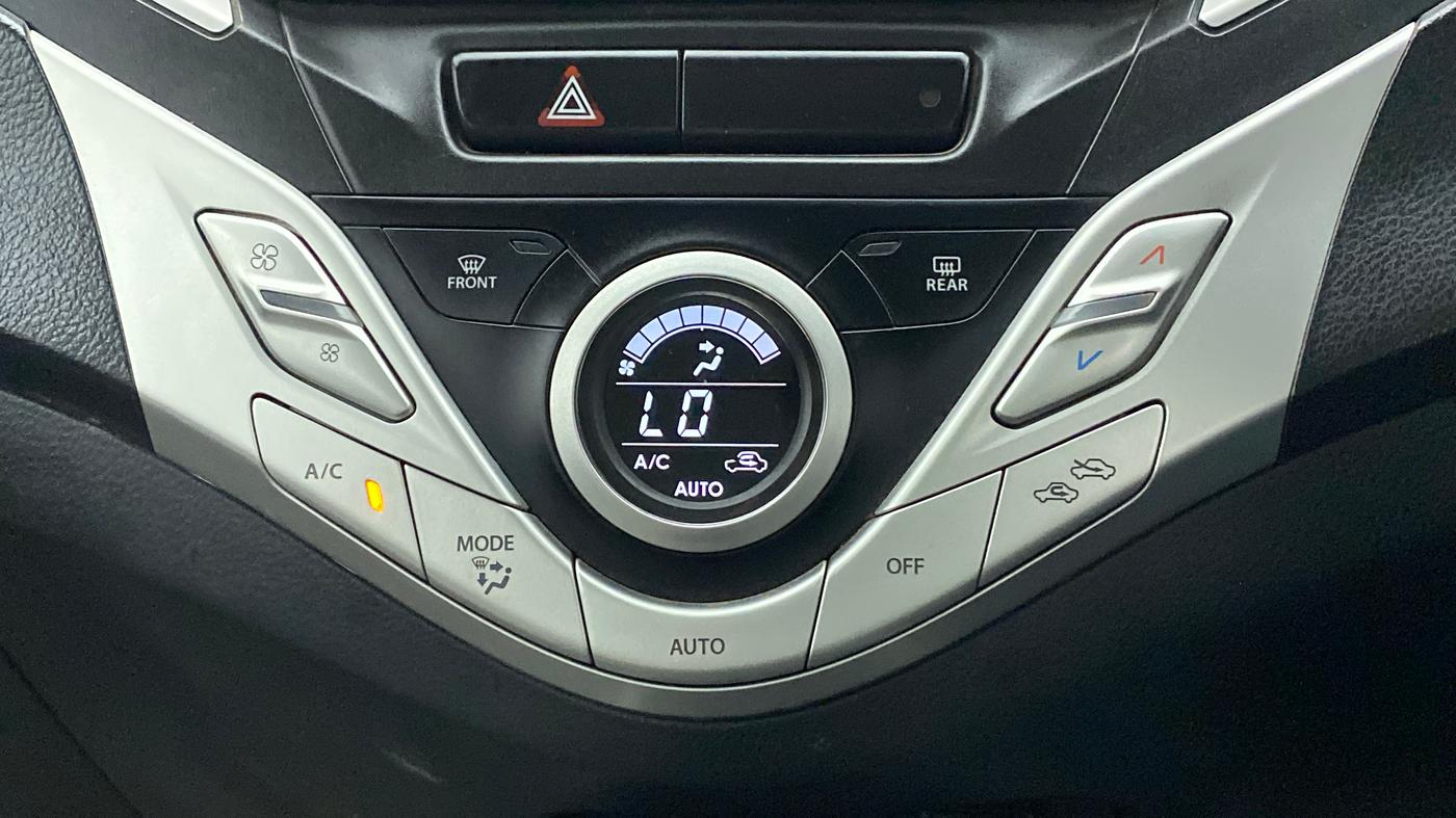 2017 Maruti Baleno DELTA PETROL 1.2, Petrol, Manual, 28,647 km, Automatic Climate Control