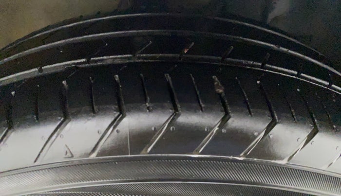 2022 Maruti Celerio ZXI PLUS, Petrol, Manual, 9,649 km, Right Front Tyre Tread
