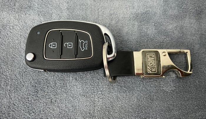 2021 Hyundai VENUE 1.5 SX CRDI MT, Diesel, Manual, 8,780 km, Key Close Up