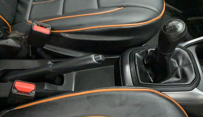 2021 Maruti IGNIS SIGMA 1.2, Petrol, Manual, 12,872 km, Gear Lever