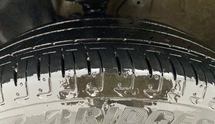 2021 Maruti IGNIS SIGMA 1.2, Petrol, Manual, 12,872 km, Left Front Tyre Tread