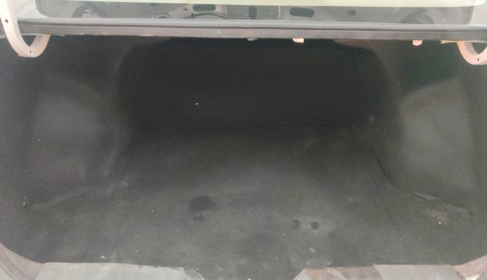 2016 Maruti Ciaz ZDI+ SHVS, Diesel, Manual, 53,124 km, Boot Inside