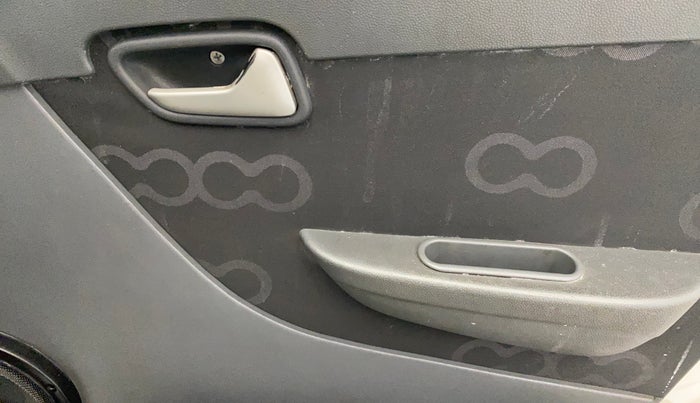 2013 Maruti Alto 800 LXI, Petrol, Manual, 65,269 km, Driver Side Door Panels Control