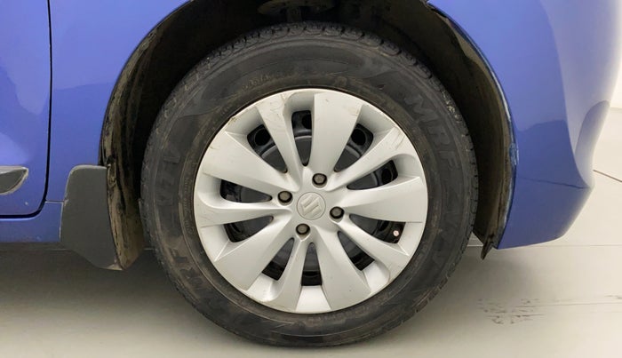 2016 Maruti Baleno DELTA CVT PETROL 1.2, Petrol, Automatic, 41,053 km, Right Front Wheel