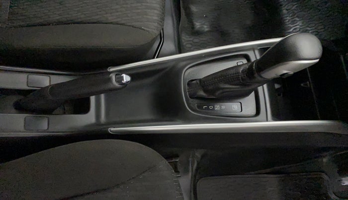 2016 Maruti Baleno DELTA CVT PETROL 1.2, Petrol, Automatic, 41,053 km, Gear Lever