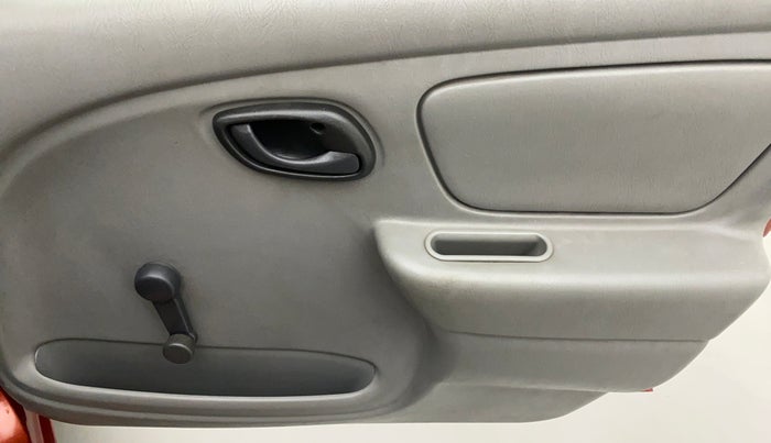 2012 Maruti Alto K10 LXI, Petrol, Manual, 38,768 km, Driver Side Door Panels Control
