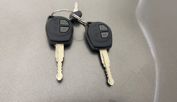 2018 Maruti Dzire VXI, Petrol, Manual, 12,182 km, Key Close Up