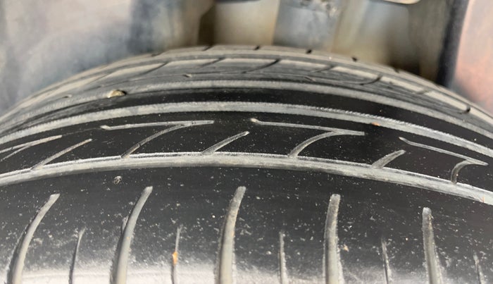 2018 Jeep Compass LIMITED 2.0 DIESEL 4X4, Diesel, Manual, 71,366 km, Left Rear Tyre Tread