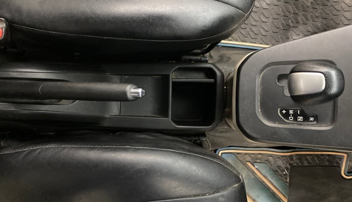 2019 Maruti New Wagon-R ZXI 1.2 AMT, Petrol, Automatic, 1,11,717 km, Gear Lever