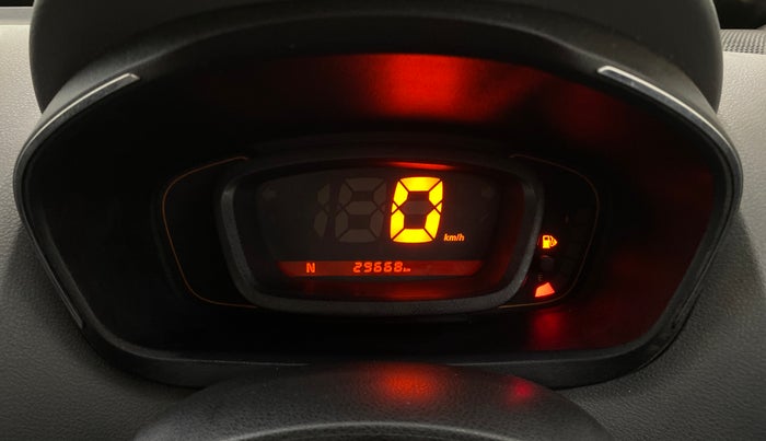 2017 Renault Kwid RXT 1.0 AMT (O), Petrol, Automatic, 29,668 km, Odometer Image