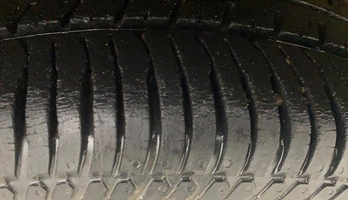 2017 Ford Ecosport TITANIUM 1.5L PETROL AT, Petrol, Automatic, 45,261 km, Left Rear Tyre Tread