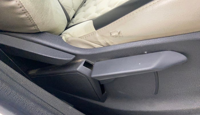 2017 Ford Ecosport TITANIUM 1.5L PETROL AT, Petrol, Automatic, 45,261 km, Driver Side Adjustment Panel