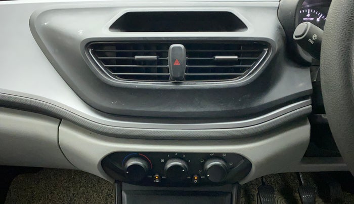 2021 Tata ALTROZ XE DIESEL, Diesel, Manual, 14,640 km, Air Conditioner