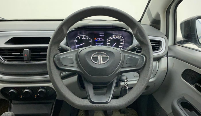 2021 Tata ALTROZ XE DIESEL, Diesel, Manual, 14,640 km, Steering Wheel Close Up