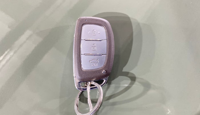 2025 Hyundai EXTER SX(O), Petrol, Manual, 6,040 km, Key Close Up