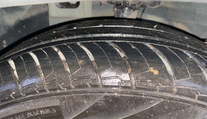 2025 Hyundai EXTER SX(O), Petrol, Manual, 6,040 km, Left Front Tyre Tread