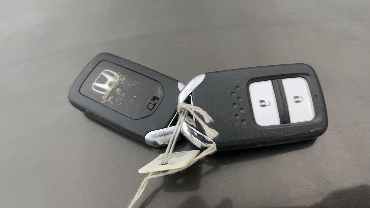 2021 Honda WR-V 1.2L I-VTEC VX MT, Petrol, Manual, 79,863 km, Key Close Up