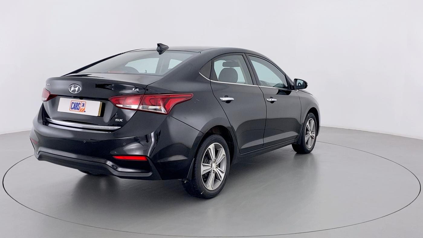 2019 Hyundai Verna 1.6 SX VTVT (O), Petrol, Manual, 29,414 km, Right Back Diagonal