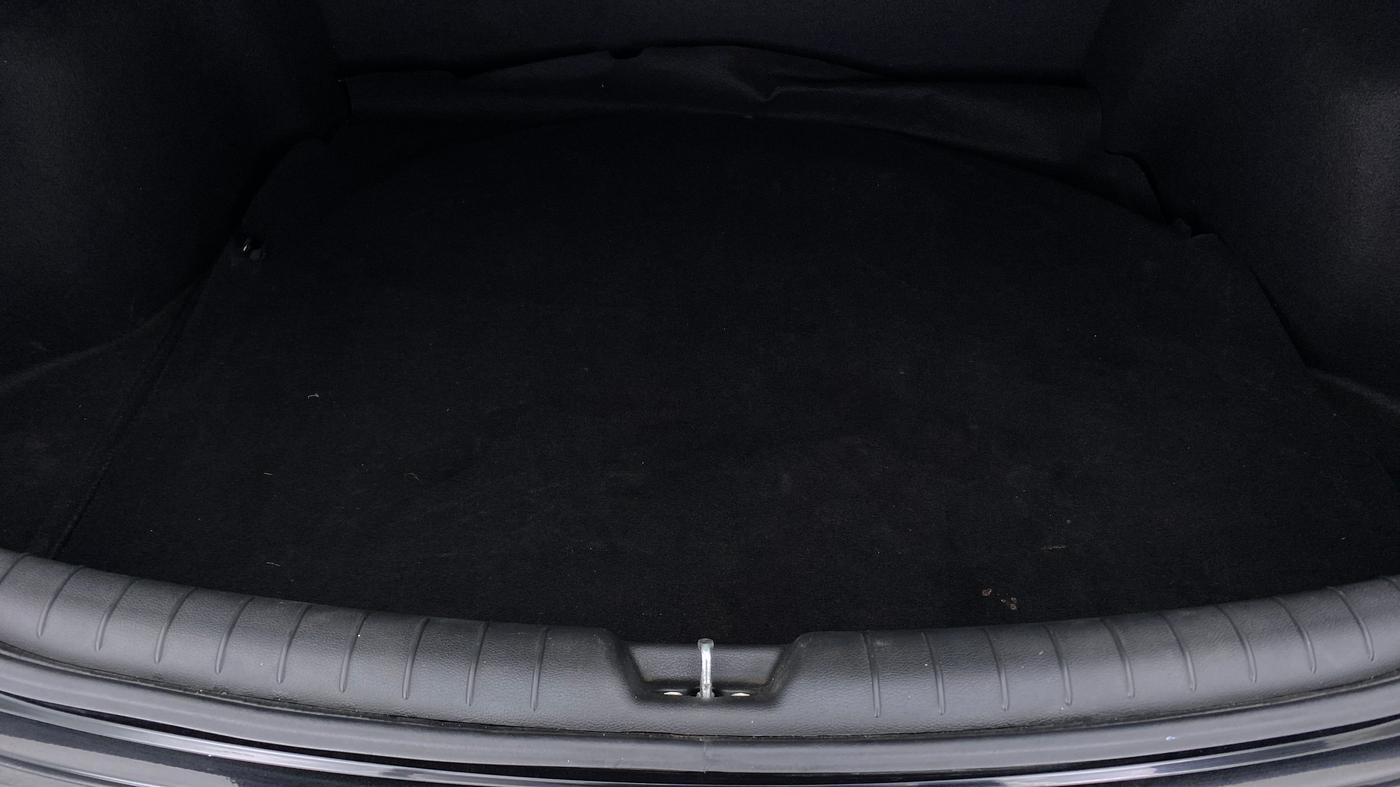 2019 Hyundai Verna 1.6 SX VTVT (O), Petrol, Manual, 29,414 km, Boot Inside