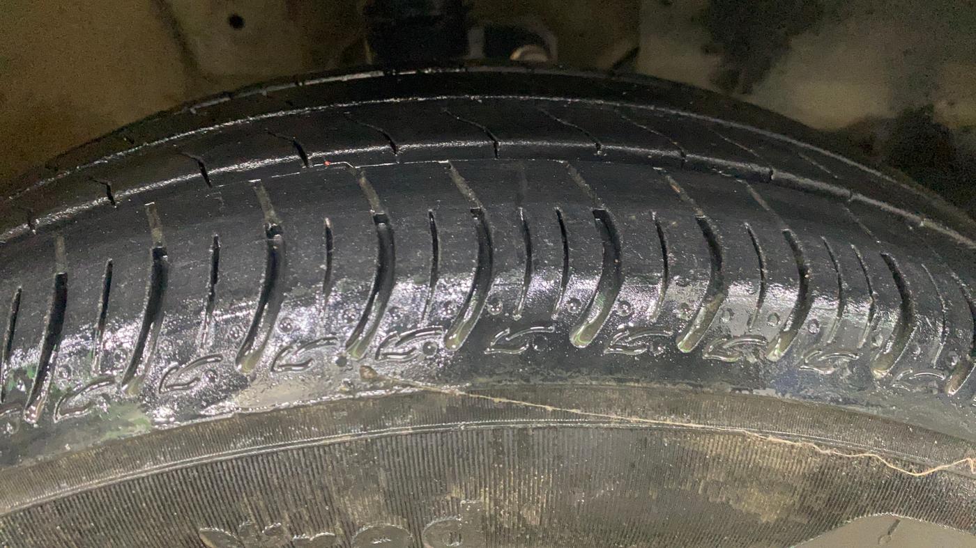 2025 Maruti New Wagon-R VXI CNG 1.0, CNG, Manual, 39,420 km, Right Front Tyre Tread