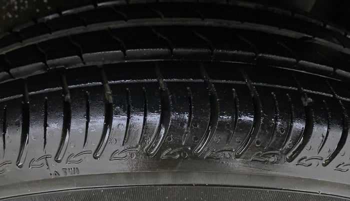 2024 Maruti S PRESSO VXI (O), Petrol, Manual, 2,606 km, Left Rear Tyre Tread