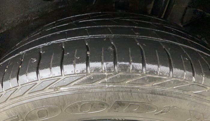 2021 Tata NEXON XZ PLUS PETROL DARK EDITION, Petrol, Manual, 64,254 km, Left Rear Tyre Tread