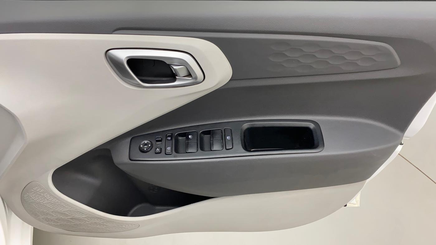 2019 Hyundai GRAND I10 NIOS SPORTZ AMT 1.2 KAPPA VTVT, Petrol, Automatic, 41,964 km, Driver Side Door Panels Control