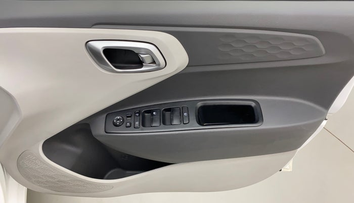 2019 Hyundai GRAND I10 NIOS SPORTZ AMT 1.2 KAPPA VTVT, Petrol, Automatic, 41,964 km, Driver Side Door Panels Control