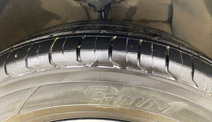 2020 Hyundai GRAND I10 NIOS SPORTZ 1.2 KAPPA VTVT, Petrol, Manual, 44,636 km, Right Front Tyre Tread