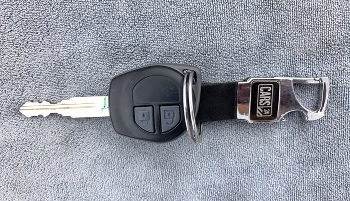 2011 Maruti Wagon R 1.0 VXI, Petrol, Manual, 28,979 km, Key Close Up