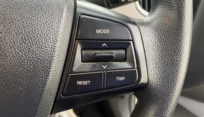 2017 Hyundai Creta SX PLUS 1.6 DIESEL, Diesel, Manual, 31,395 km, Adaptive Cruise Control