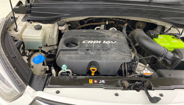 2017 Hyundai Creta SX PLUS 1.6 DIESEL, Diesel, Manual, 31,395 km, Engine View - Right