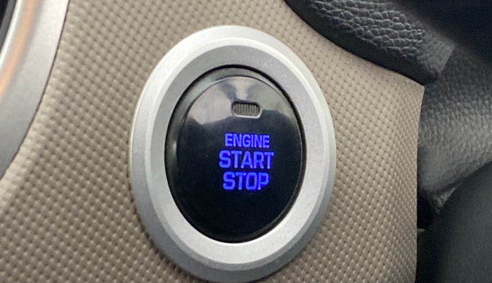 2017 Hyundai Creta SX PLUS 1.6 DIESEL, Diesel, Manual, 31,395 km, Keyless Start/ Stop Button