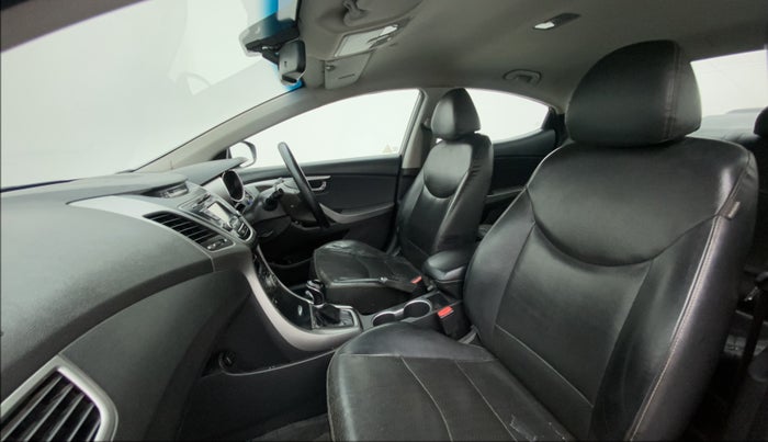 2015 Hyundai New Elantra 1.6 SX AT DIESEL, Diesel, Automatic, 1,07,335 km, Right Side Front Door Cabin