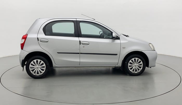 2013 Toyota Etios Liva G, Petrol, Manual, 64,652 km, Right Side View
