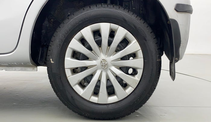 2013 Toyota Etios Liva G, Petrol, Manual, 64,652 km, Left Rear Wheel