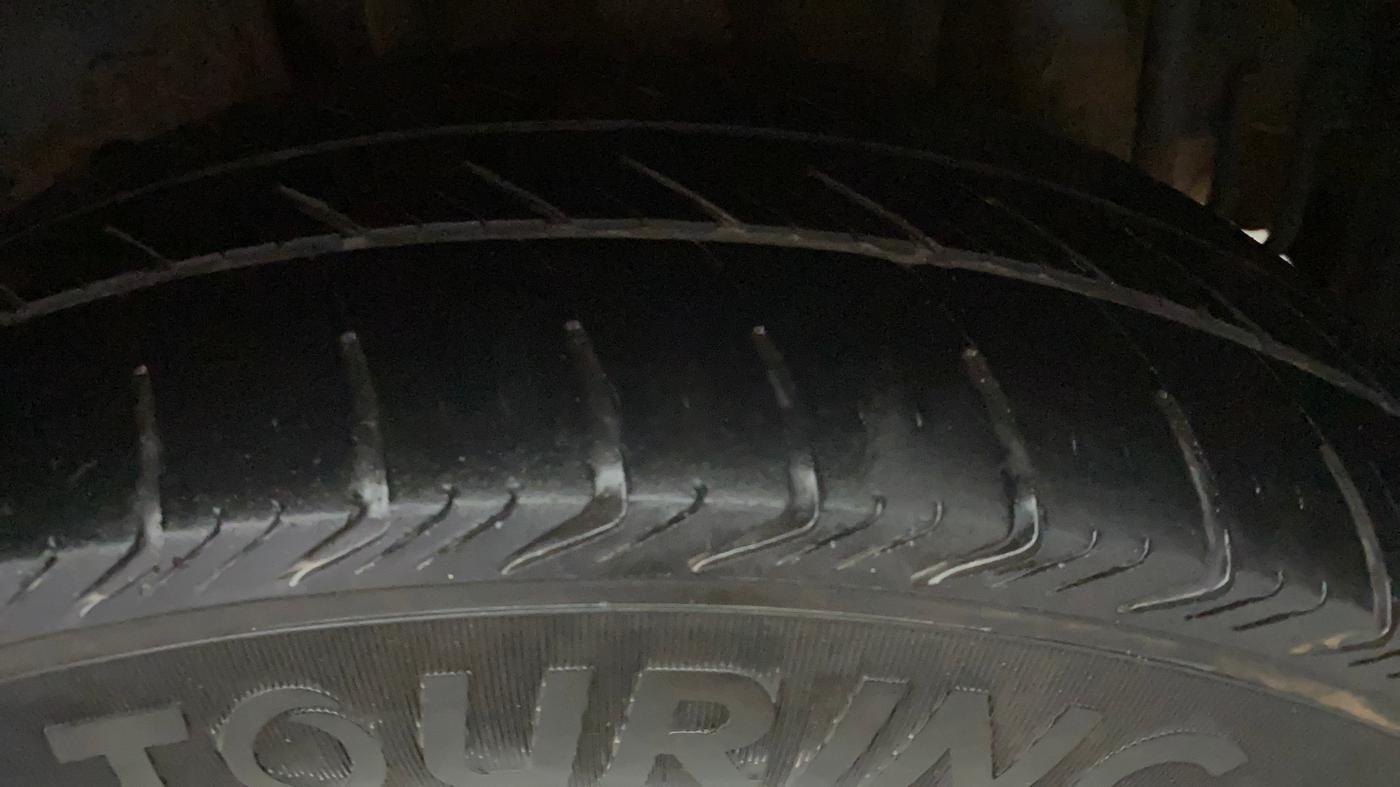 2016 Tata Tiago XZ PETROL, Petrol, Manual, 49,161 km, Left Rear Tyre Tread